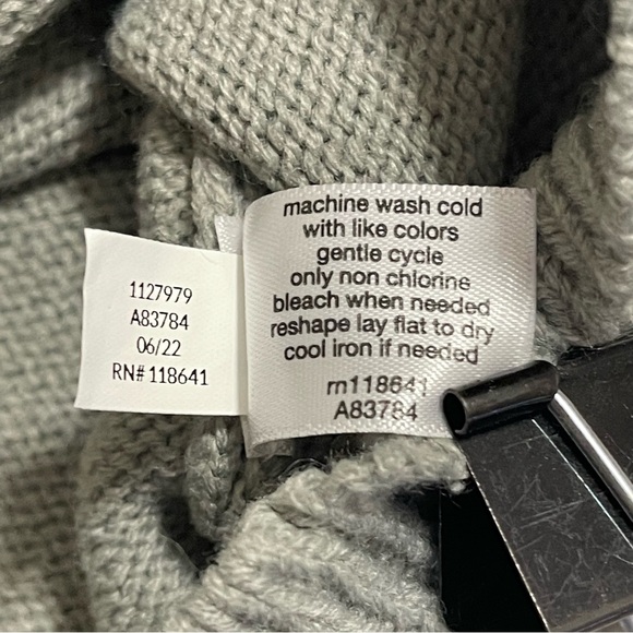 Lane Bryant Classic Long Sleeve Cowl Neck Fair Isle Pullover Size 14/16 - Picture 6 of 8